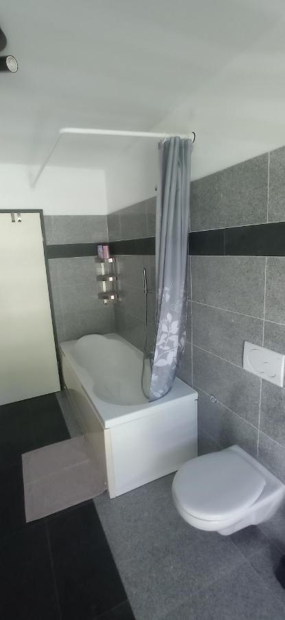 Hotel 33 à Cadenazzo Extérieur photo